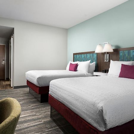 Hampton Inn Redmond Bend Airport Bagian luar foto
